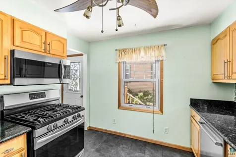 4710 Tioga Street Duluth MN 55804
