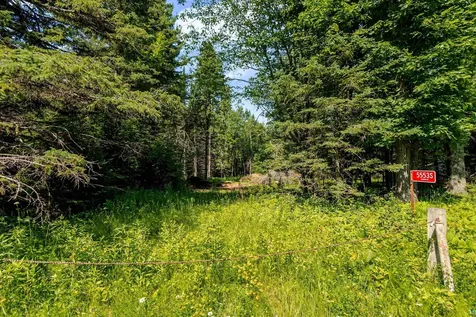 5553 S Darrow Road Superior WI 54880