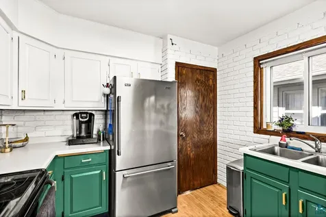4411 W 6th Street Duluth MN 55807