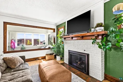 4411 W 6th Street Duluth MN 55807
