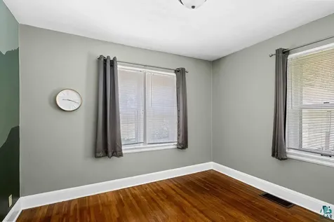 2502 Springvale Road Duluth MN 55811