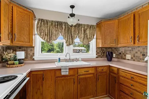 2502 Springvale Road Duluth MN 55811