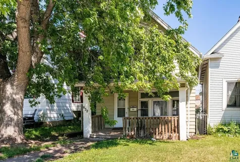 632 N 58th Avenue W Duluth MN 55807