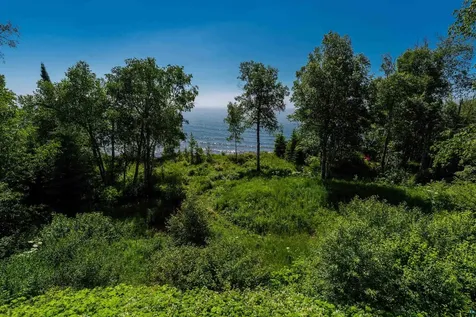 6452 Highway 61 Silver Bay MN 55614