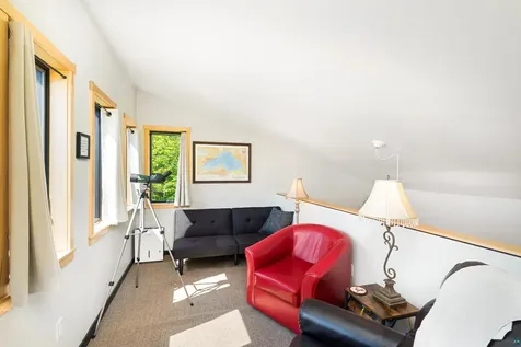 6452 Highway 61 Silver Bay MN 55614