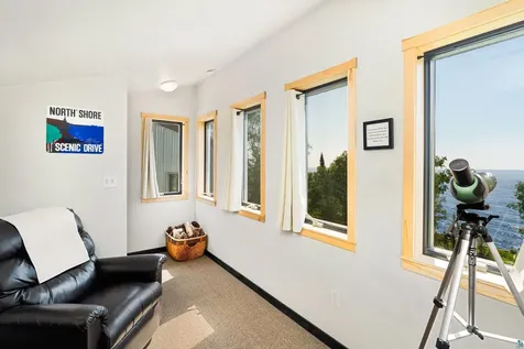 6452 Highway 61 Silver Bay MN 55614