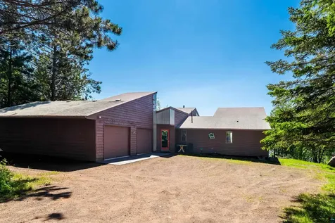 6452 Highway 61 Silver Bay MN 55614