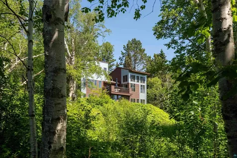 6452 Highway 61 Silver Bay MN 55614