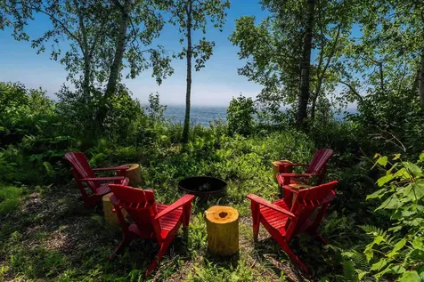 6452 Highway 61 Silver Bay MN 55614