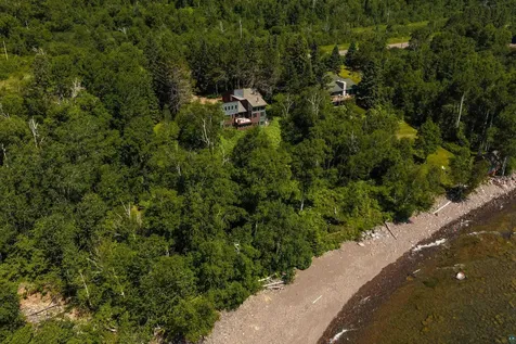 6452 Highway 61 Silver Bay MN 55614