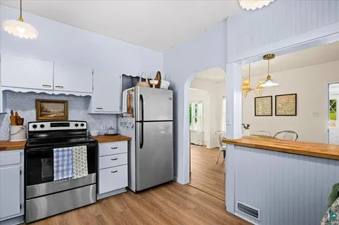 202 Ashland Avenue Carlton MN 55718