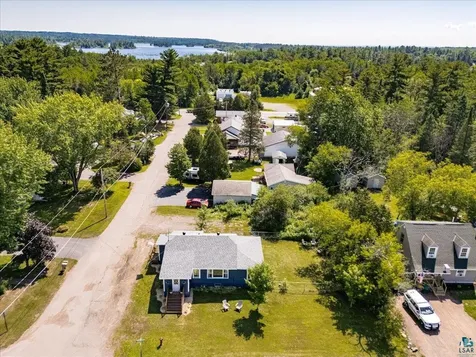 202 Ashland Avenue Carlton MN 55718