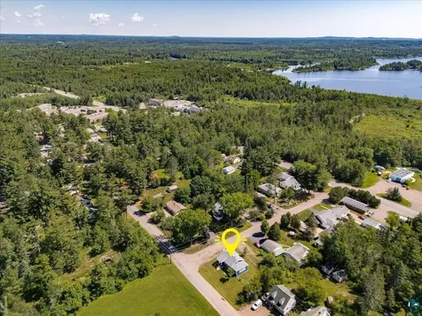 202 Ashland Avenue Carlton MN 55718