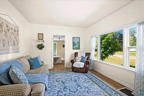 202 Ashland Avenue Carlton MN 55718