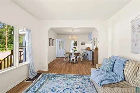 202 Ashland Avenue Carlton MN 55718