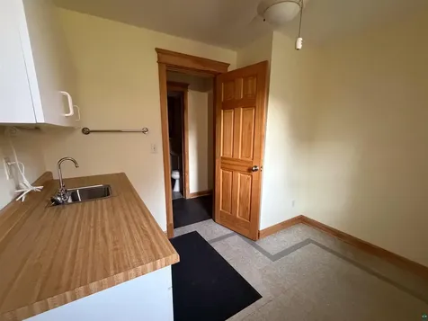 13 W 8th Street Duluth MN 55805