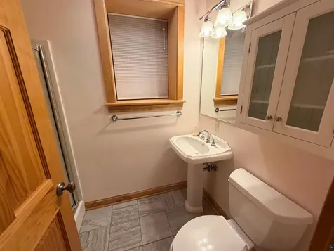 13 W 8th Street Duluth MN 55805