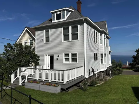 13 W 8th Street Duluth MN 55805