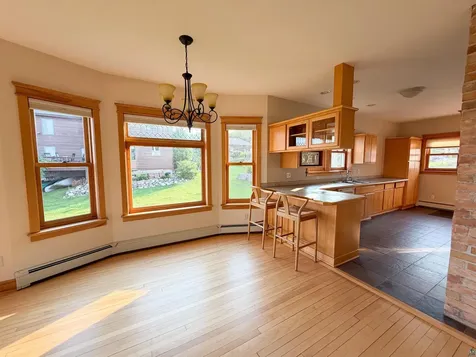 13 W 8th Street Duluth MN 55805