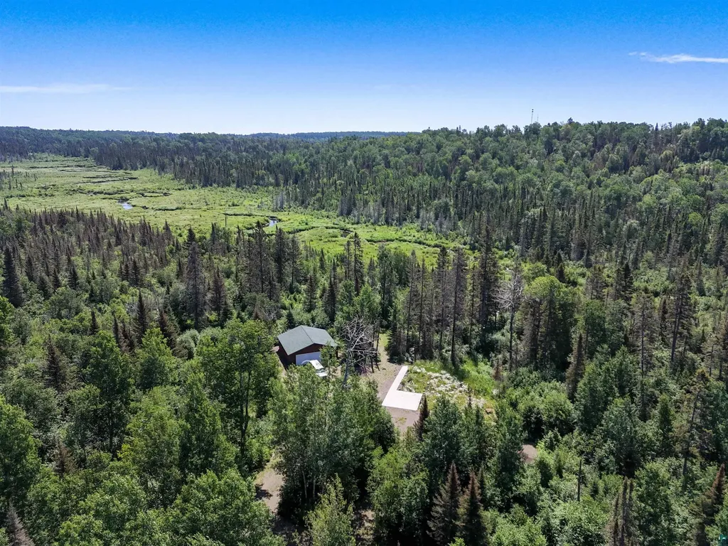 782 County Road 6 Grand Marais MN 55604
