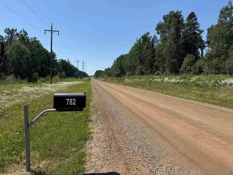 782 County Road 6 Grand Marais MN 55604