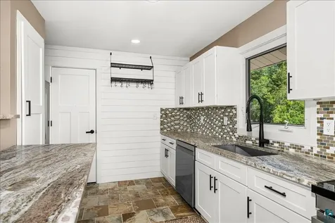3751 Martin Road Duluth MN 55803