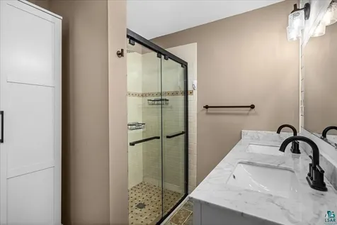 3751 Martin Road Duluth MN 55803