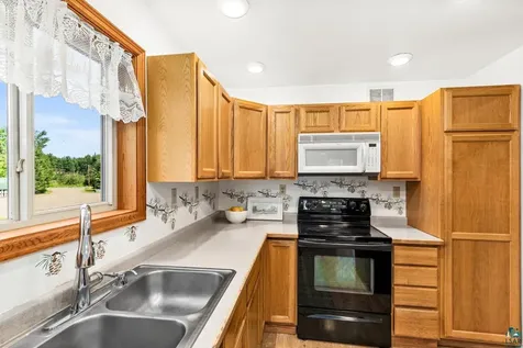4040 Normanna Road Duluth MN 55803