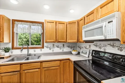 4040 Normanna Road Duluth MN 55803