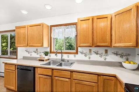 4040 Normanna Road Duluth MN 55803