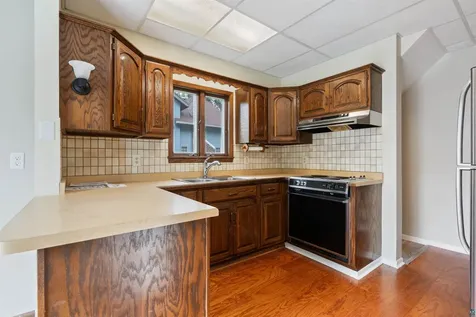 706 E 7th Street Superior WI 54880