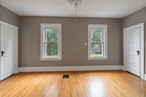 706 E 7th Street Superior WI 54880