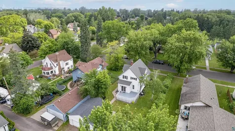 706 E 7th Street Superior WI 54880
