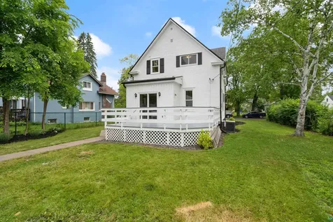 706 E 7th Street Superior WI 54880