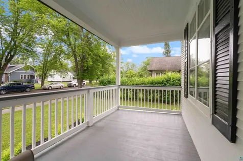 706 E 7th Street Superior WI 54880
