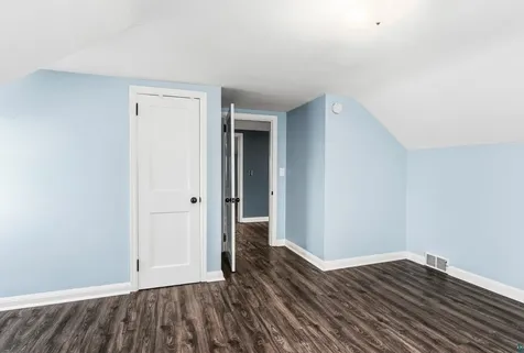 4215 London Road Duluth MN 55804