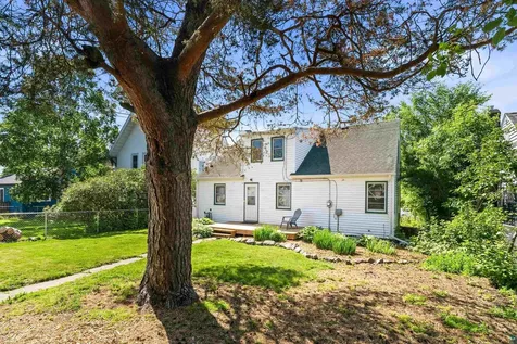 4215 London Road Duluth MN 55804