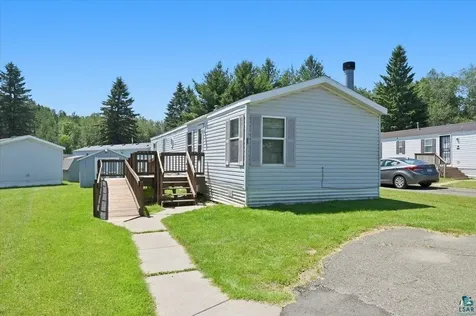35 Korda Drive Duluth MN 55808