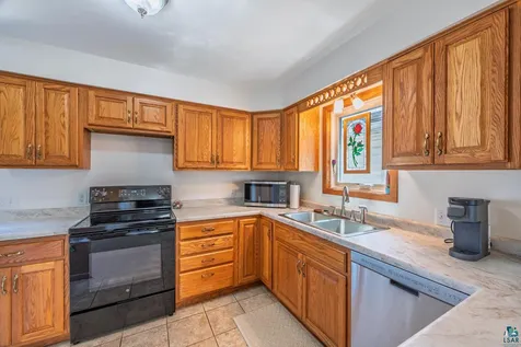 2714 Diane Lane Hibbing MN 55746