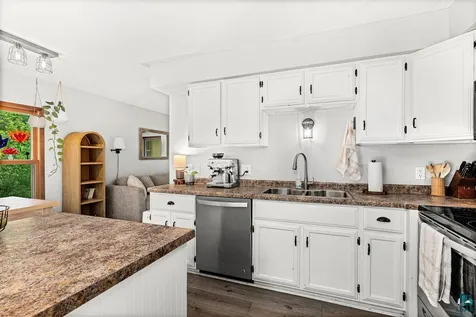 5846 Morning Star Drive Duluth MN 55804