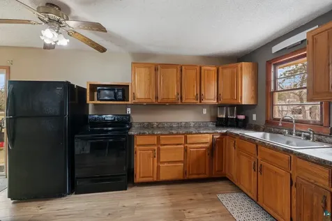 4616 West Road Moose Lake MN 55767