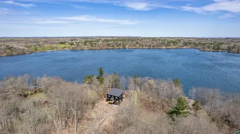 2000 W Chub Lake Road Carlton MN 55718