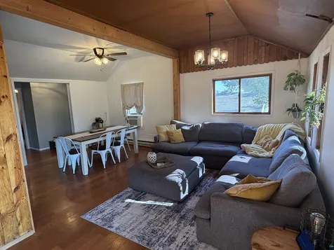 223 Hill Road Esko MN 55733