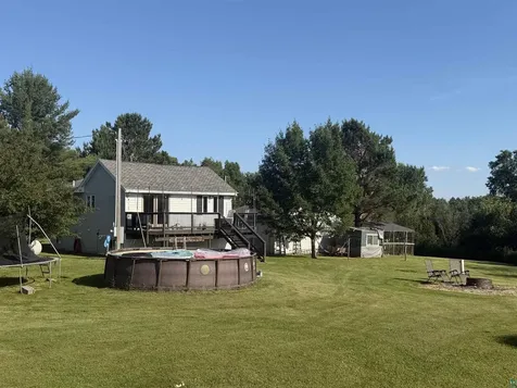 223 Hill Road Esko MN 55733