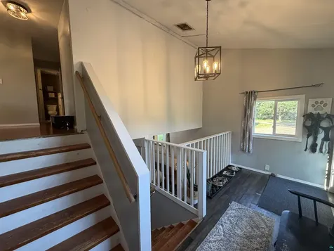 223 Hill Road Esko MN 55733