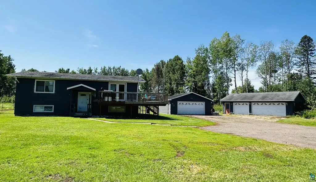 4826 County Road 12 Moose Lake MN 55767
