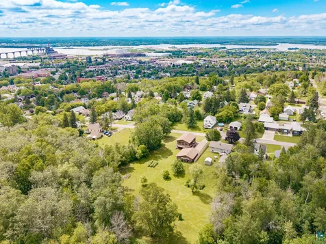 6101 Olney Street Duluth MN 55807
