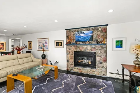 4998 Pike Lake Place Duluth MN 55811
