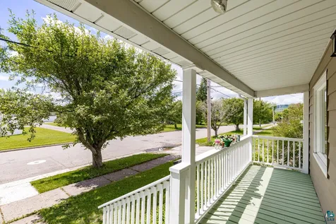 6109 Redruth Street Duluth MN 55807