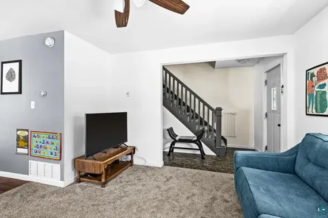 6109 Redruth Street Duluth MN 55807
